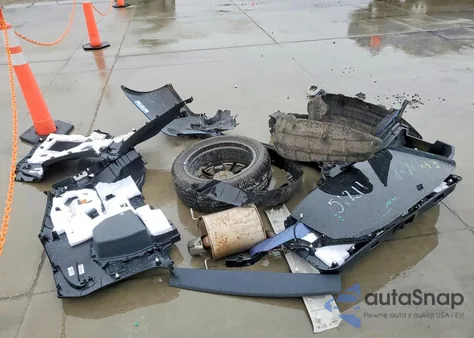 2020 Subaru Ascent Limited z USA, uszkodzony, nr VIN 4S4WMAMD6L3444001